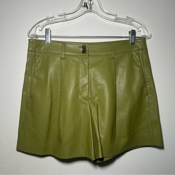 Rebecca Taylor High Waist Olive Faux Leather Shorts Size 4 - Picture 2 of 16